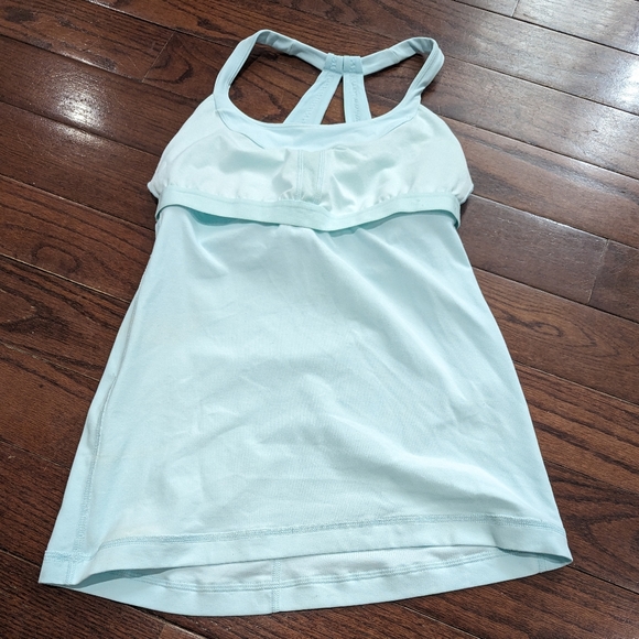 BNWT Lululemon Scoop me up tank II - aquamarine - size 6 - Picture 11 of 13